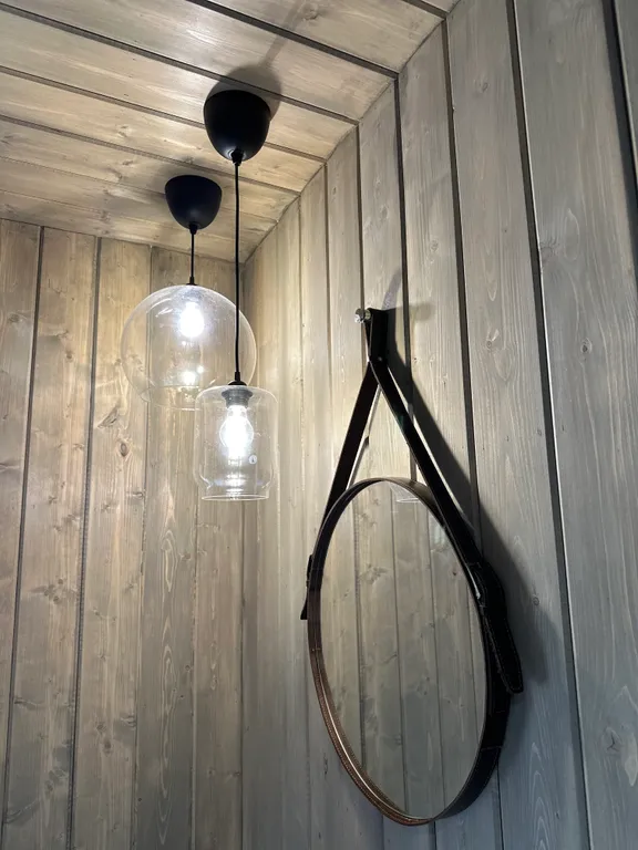 Коттедж Коттедж на берегу реки — Хотнежа