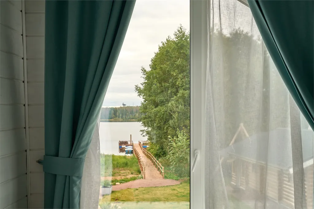 Коттедж с террасой и уличным джакузи