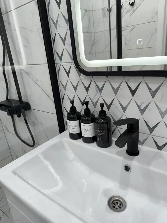 Уютная и стильная новая квартира для шикарного отдыха