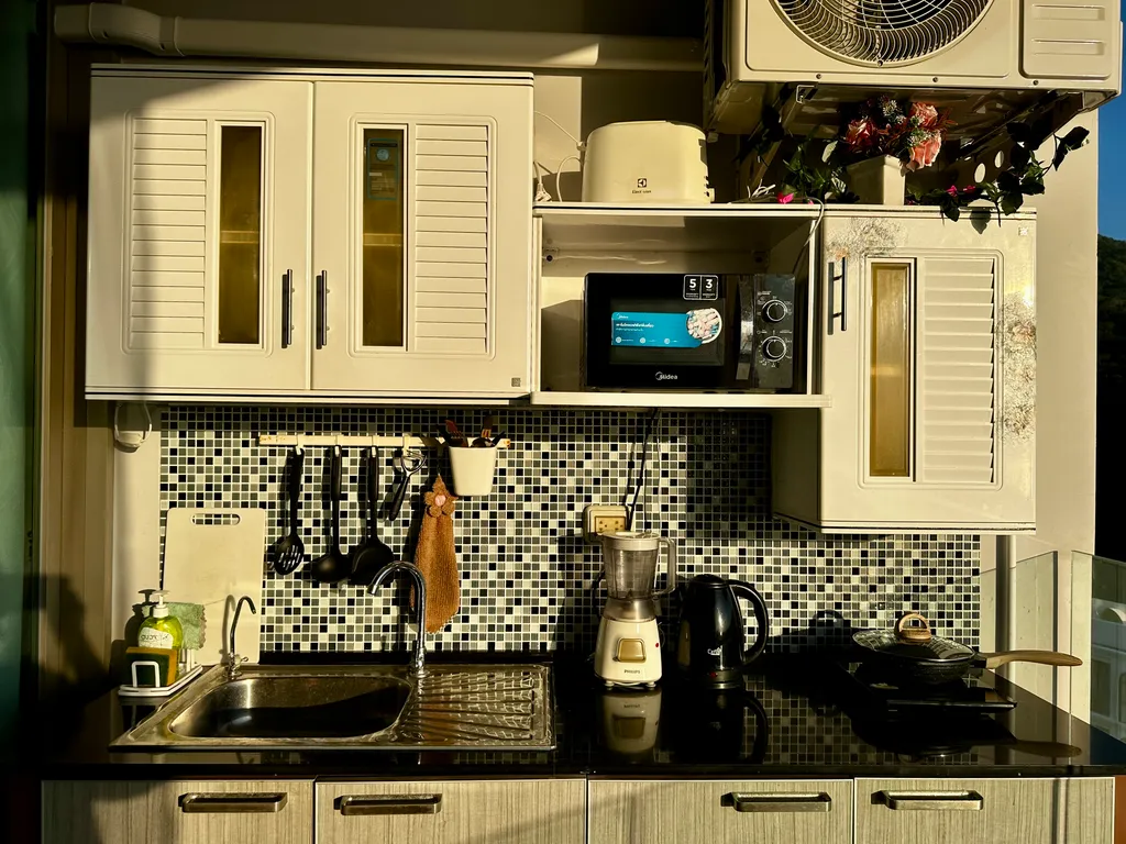 Студия с видом на море