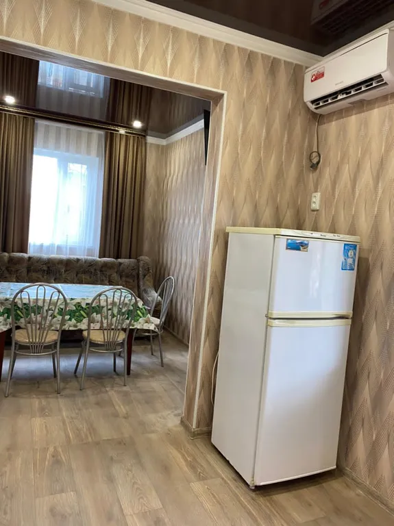 Коттедж в саду