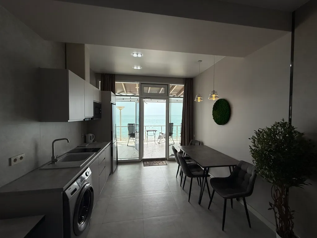 Квартира Квартира Vip студия с террасой и шезлонгами — Лазаревское