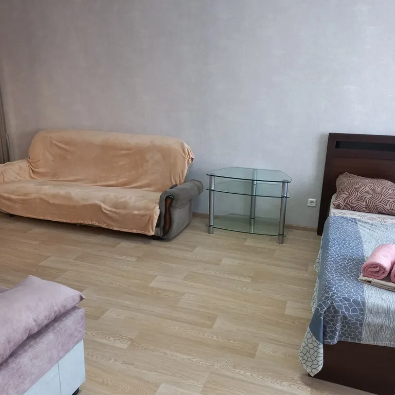 Квартира Новая квартира рядом с нейрохирургическим центром — Тюмень