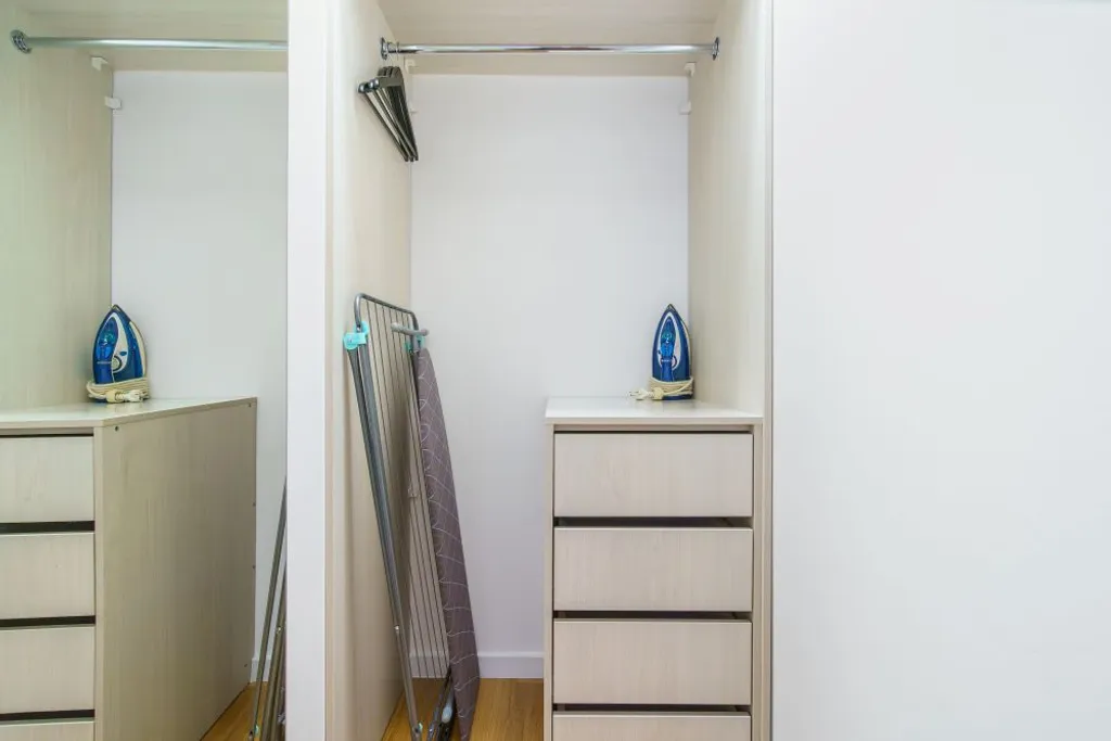 Good Night на Кирова 61