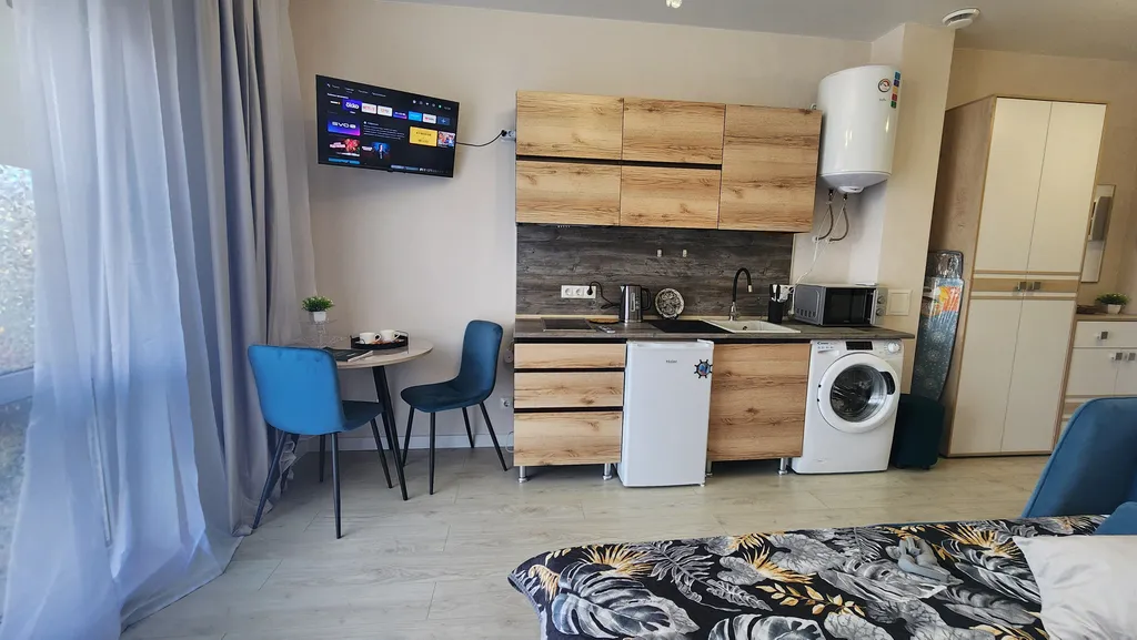 Квартира Уютная студия в корпусе с бассейном — аренда посуточно в Сукко