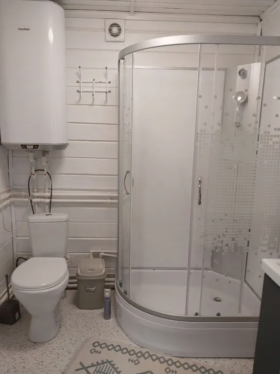 Уютный дом на 1 линии о. Cелигер