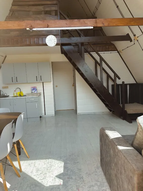 Дом A-frame - уютное убежище среди природы