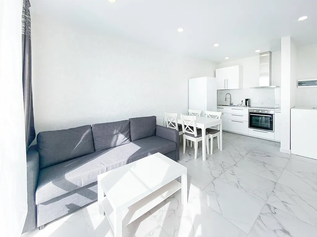 Стильная евродвушка рядом с Моремоллом