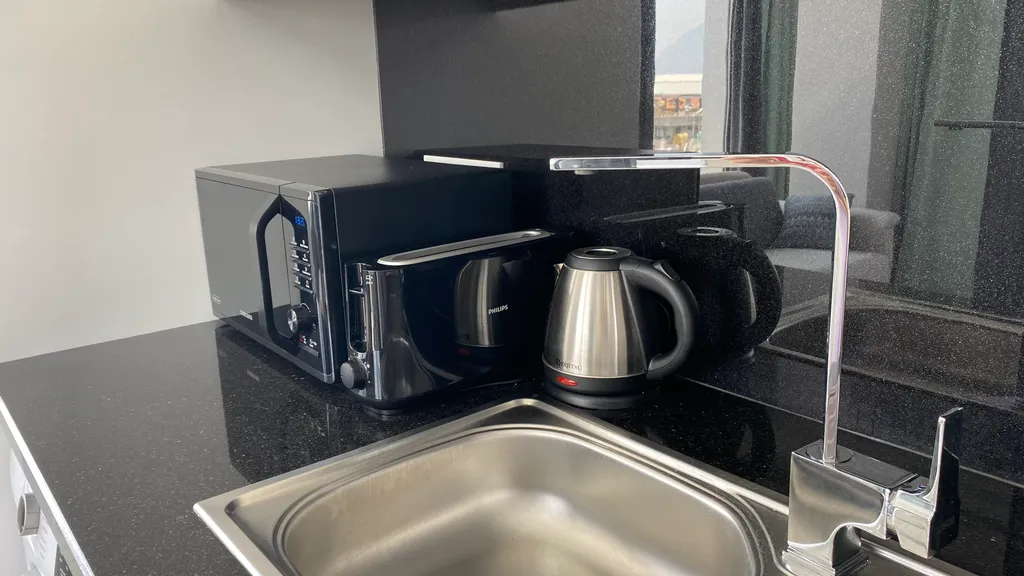 Новые апартаменты в центре рядом с морем