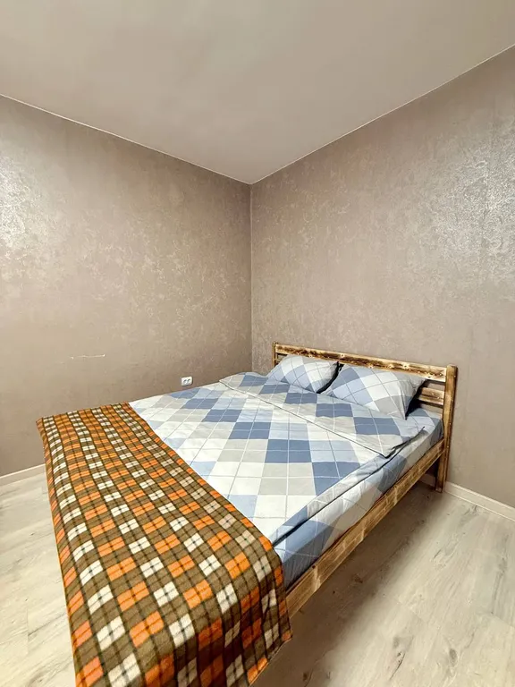 1-комнатная квартира в центре города, 13 этаж