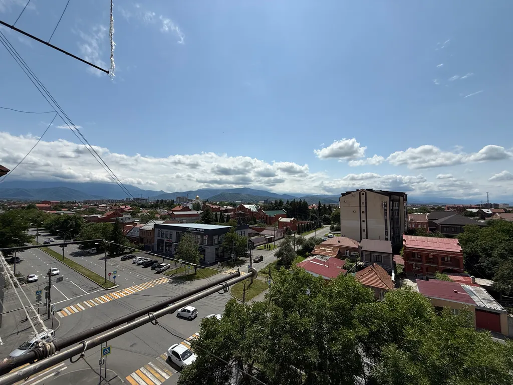Квартира с видом на горы в центре