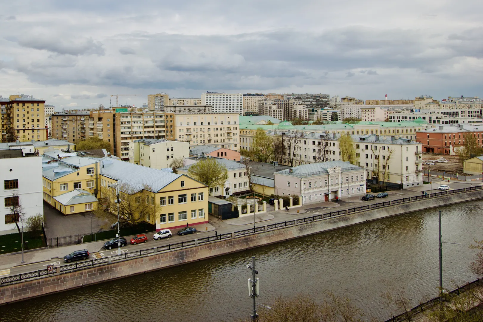 3-комнатная квартира посуточно, Москва, Озерковская набережная, 2/1,  объявление 1044181 — Суточно.ру