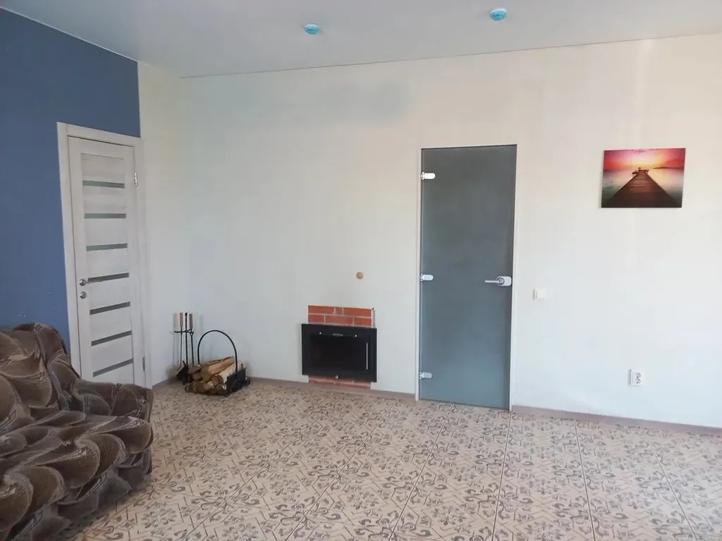 Коттедж у озера