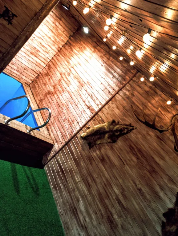 Дом с сауной на дровах и бассейном в доме, 10 минут от Мамаева кургана