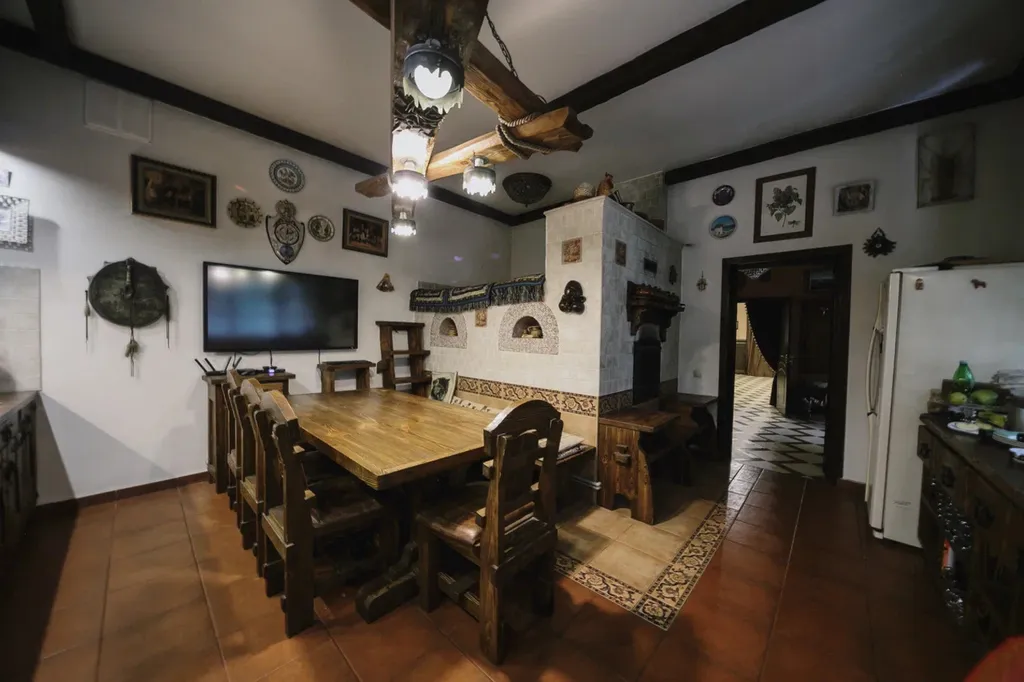 Коттедж Дом с тропическим бассейном, сауной и каминами — Московский