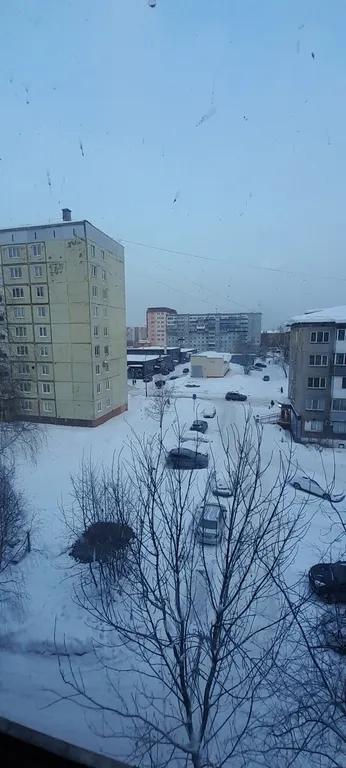 Квартира возле площади Праздничная