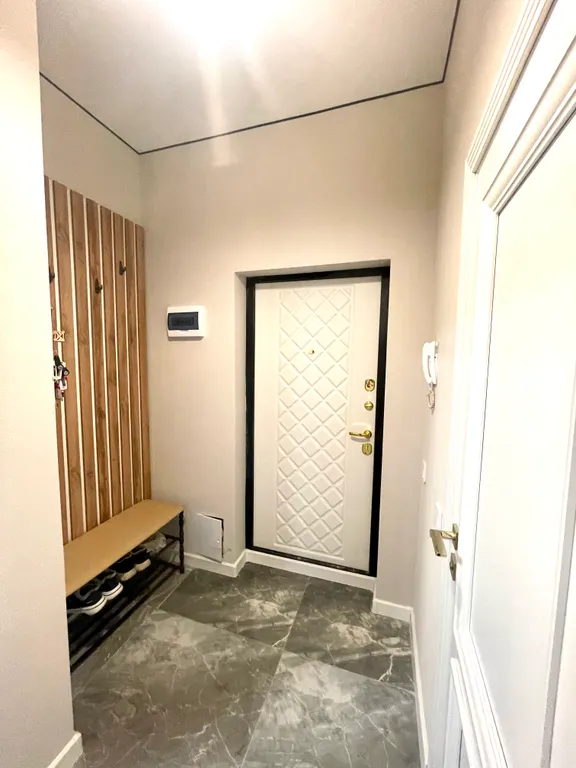 1-комнатная новая, чистая в центре на левом берегу столицы