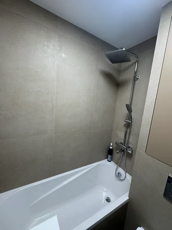 Студия на Патрокле с видом на море