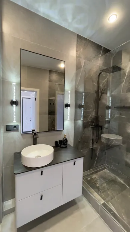 Квартира с красивым видом на море, 2 минуты до пляжа пешком