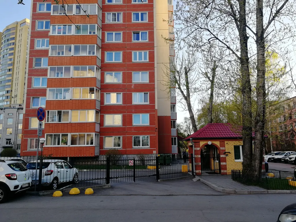 Уютная, большая квартира рядом с парком и прудами