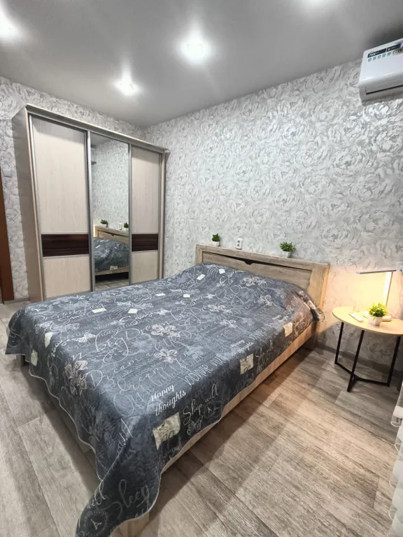 Уютная двухкомнатная квартира — аренда посуточно в Россошь