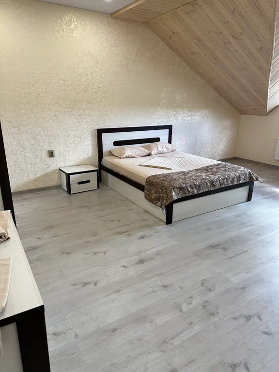 Квартира на берегу озера