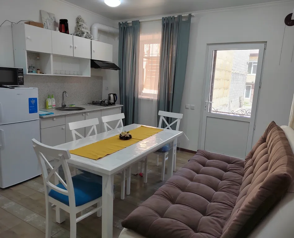 Коттедж в центре Домбая со всеми удобствами