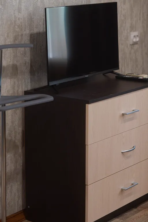 Центрее не бывает! Сразу за памятником ленина в стиле есенинская русь