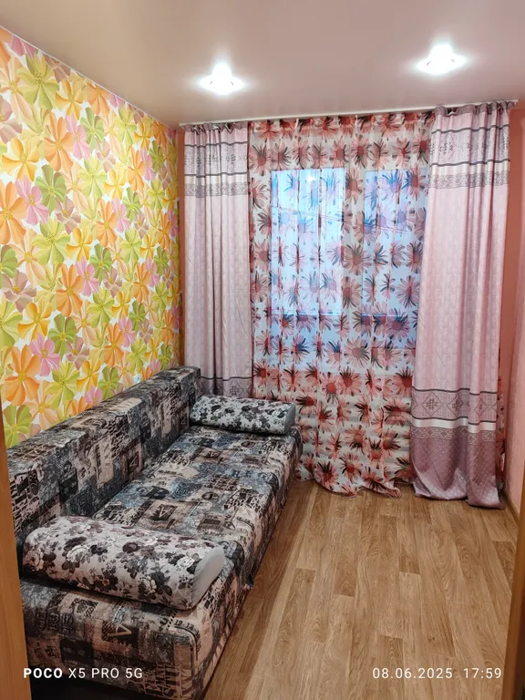 Уютная квартира — аренда посуточно в Яровое