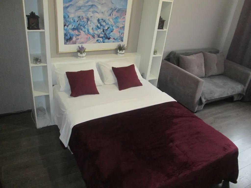 Чистая, уютная квартира возле стадиона в ЖК Панораме