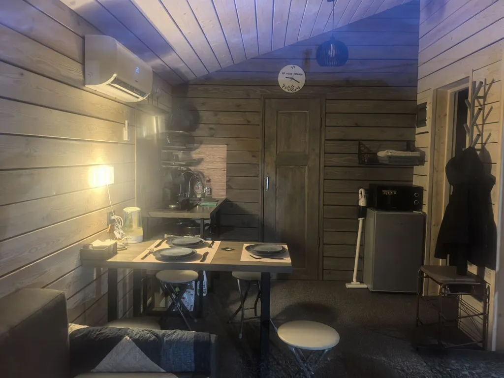 Коттедж Уютный дом c чанoм и бaнeй для незабываемого oтдыхa — Санкт-Петербург