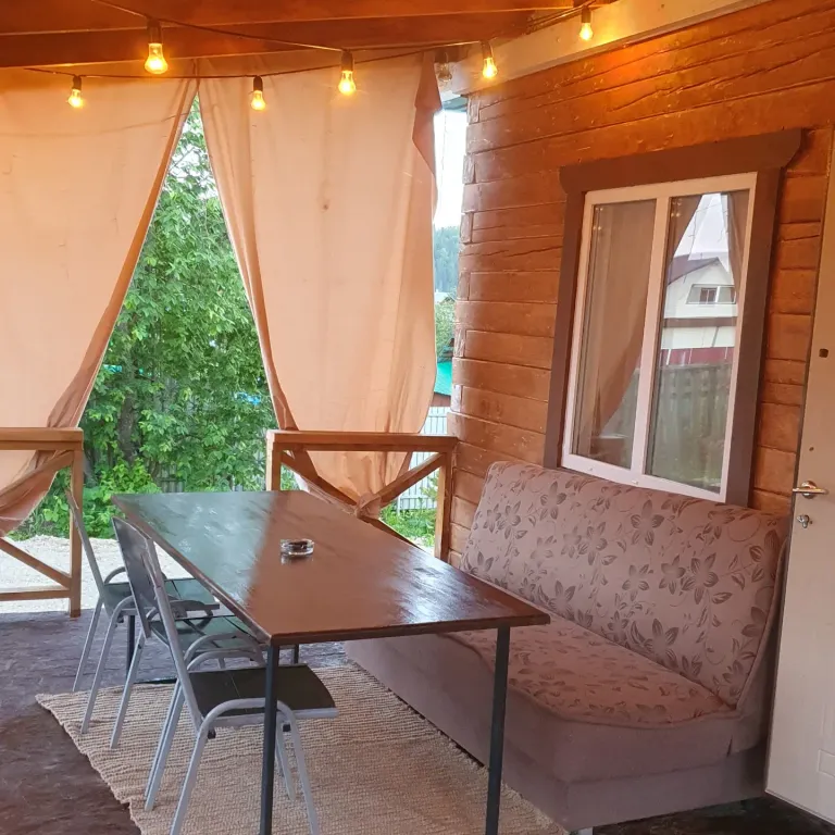 Коттедж с чаном и баней у реки в Красном Ключе