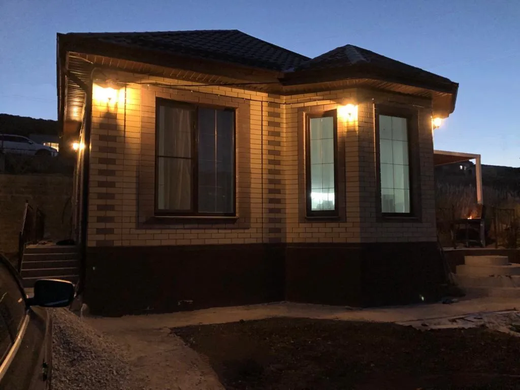 Коттедж в Сукко (пляж разрешен для купания)