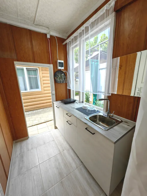 Коттедж Уютный домик в центре города — Анапа