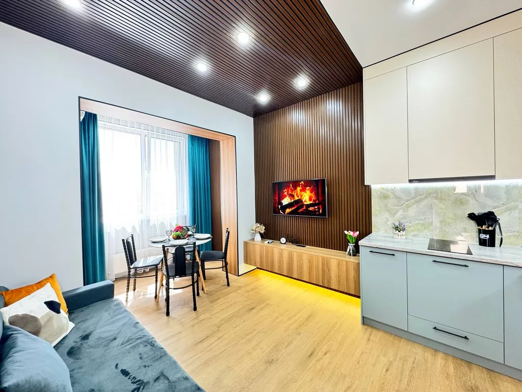 Евродвушка в ЖК Комфорт Сити с видом на горы, рядом с ТЦ MEGA