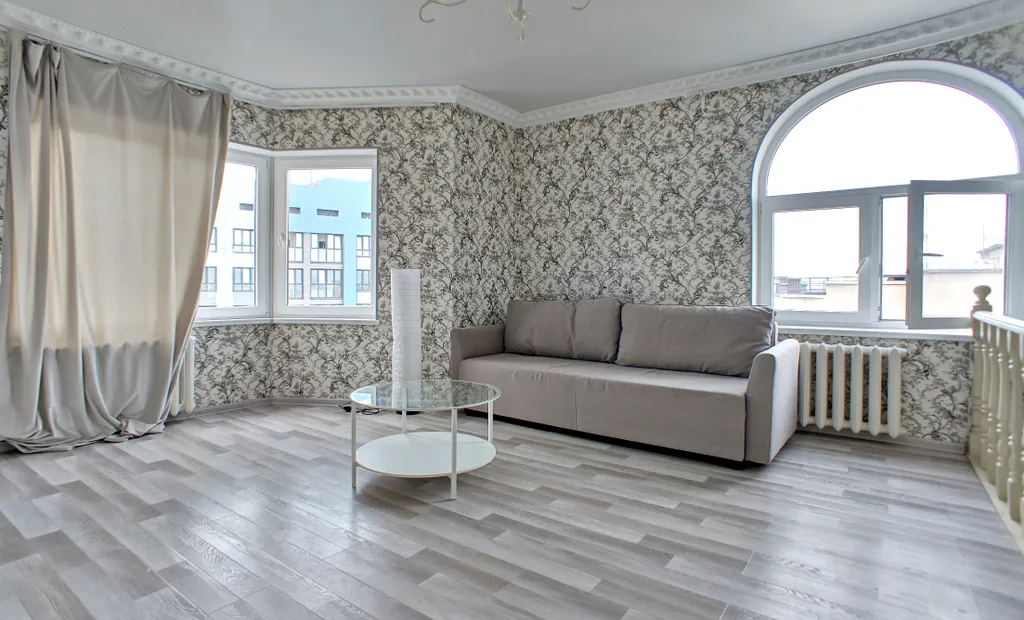 Двухуровневые апартаменты с видом на море