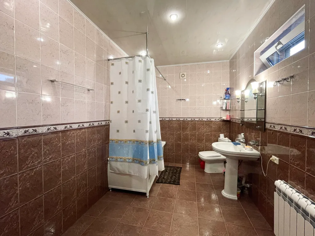 Уютный домик в высокогорном районе Горная Вершина