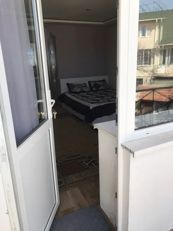 Уютная студия в частном секторе рядом с городским пляжем