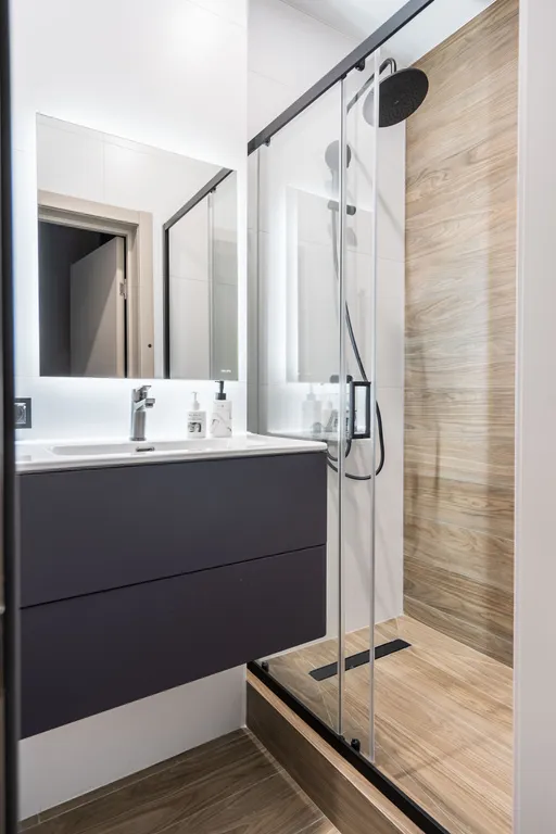 Апартаменты 3Roomz с бассейном и спортзалом