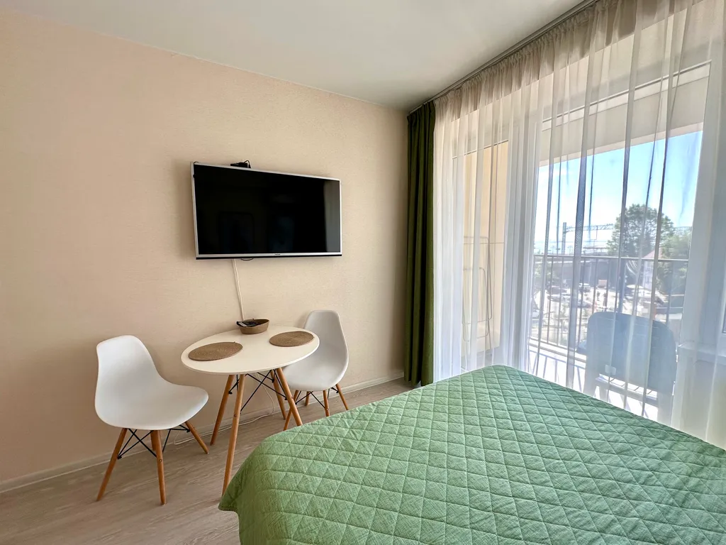 Уютная студия с видом на море в ЖК Каравелла Португалии