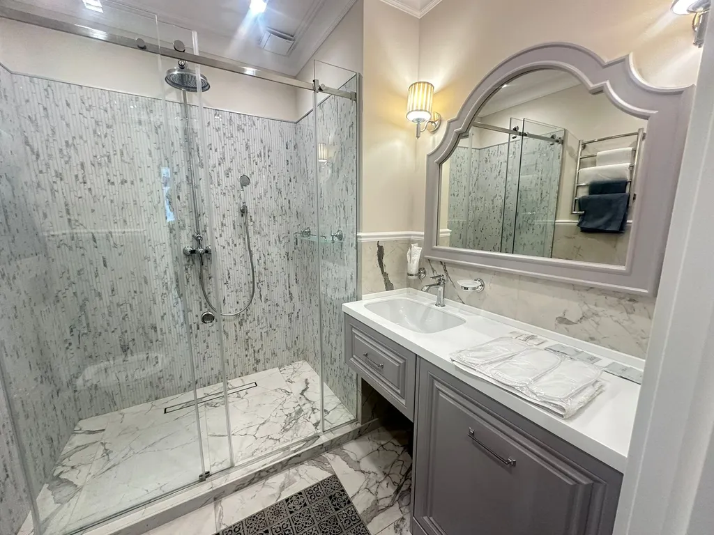 Трехкомнатные апартаменты рядом с морем