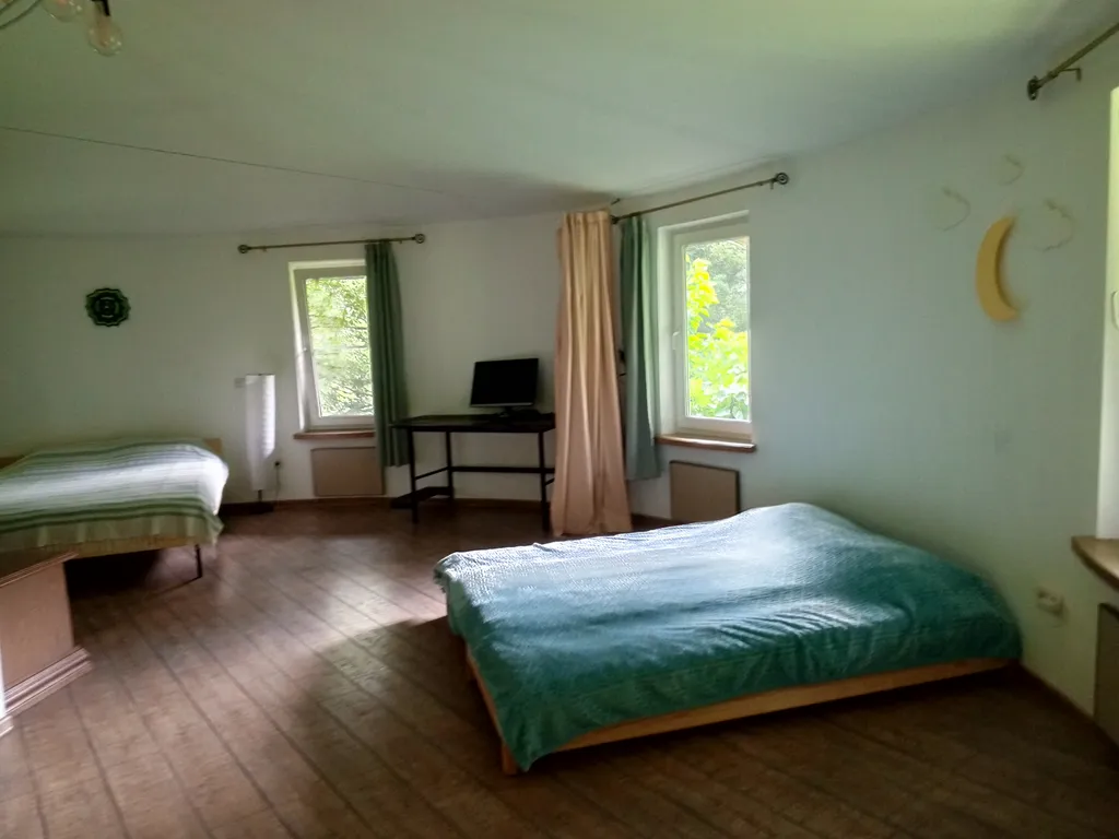 Уединённый Круглый Дом в горах Отшельник