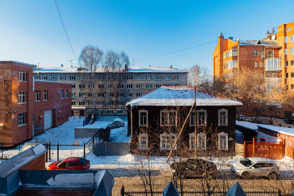 Стильная квартира в центре города у парка