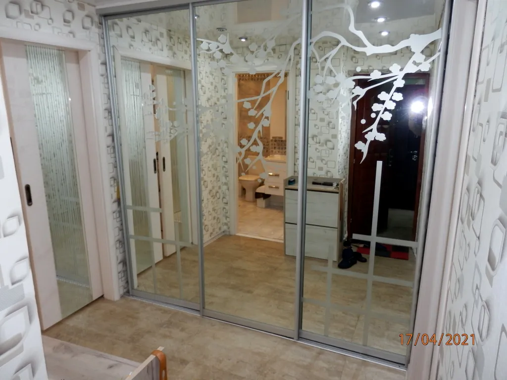 Квартира Трехкомнатная квартира в тихом районе Евпатории — Евпатория