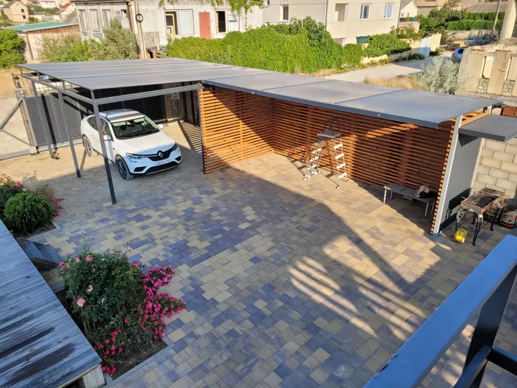 Новый комфортный чистый дом с террасой и видом на море