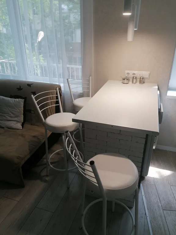 Уютная квартира-студия в центре поселка