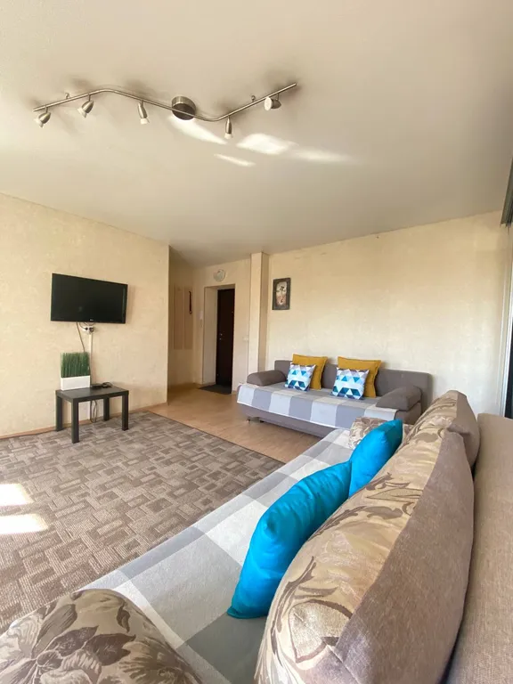 2-комнатная Квартира — аренда посуточно в Барнаул