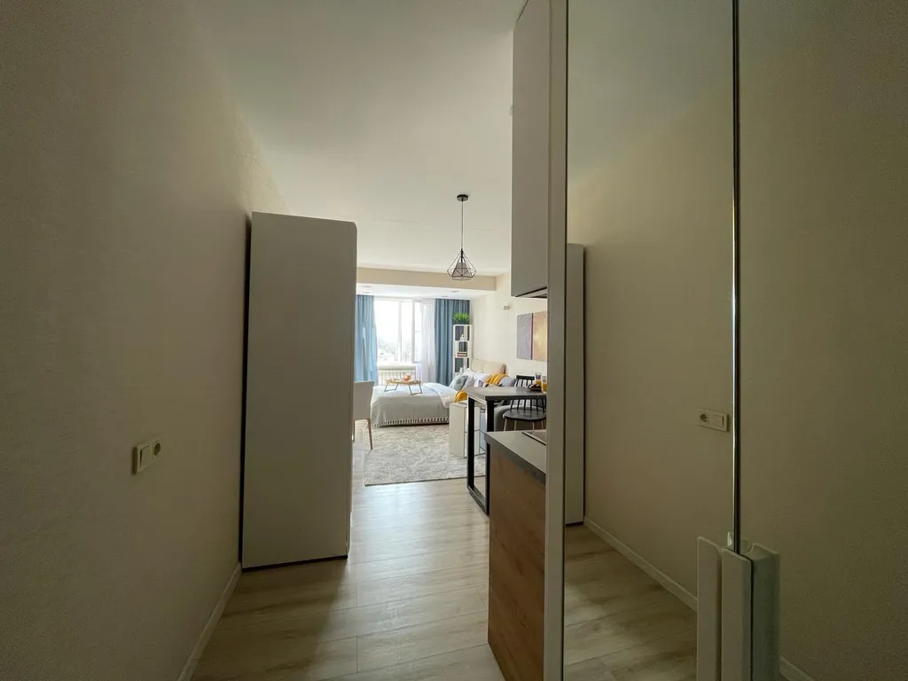 Студия День и Ночь с видом на горы