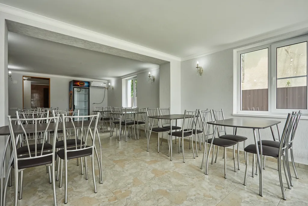 Лофт у моря с патио и бассейном