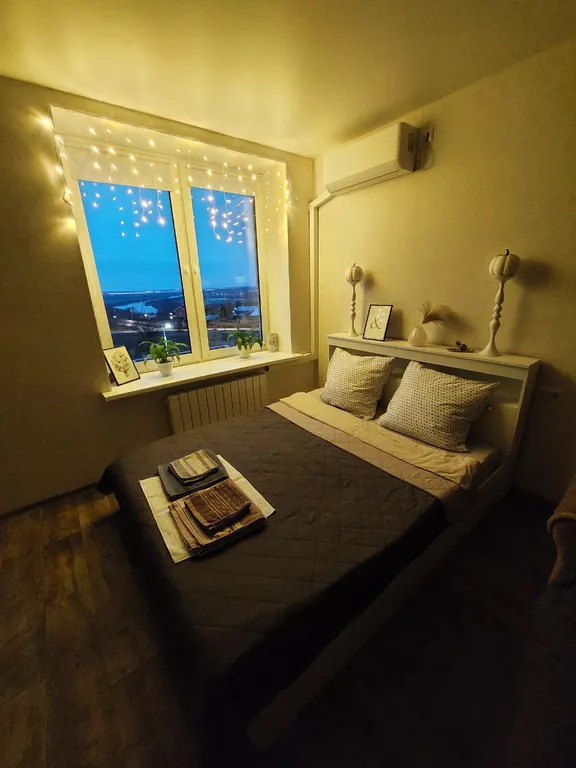 Студия "Ультрамарин" с шикарным видом на реку